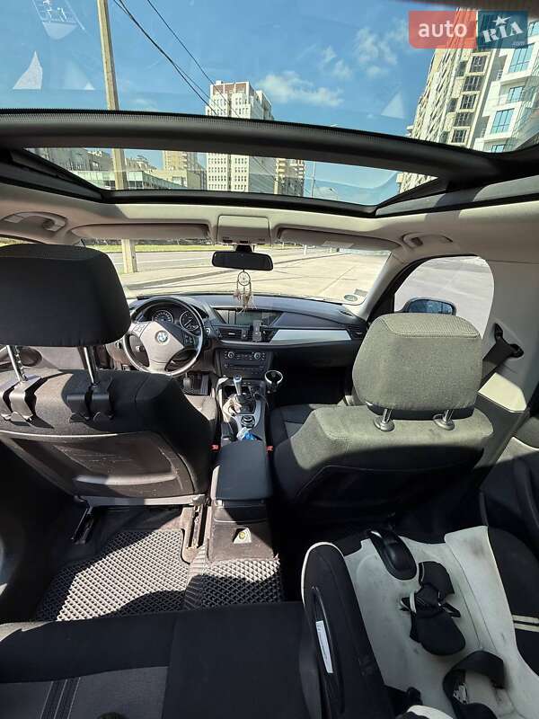 Внедорожник / Кроссовер BMW X1 2011 в Харькове