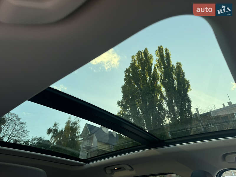 Внедорожник / Кроссовер BMW X1 2023 в Киеве