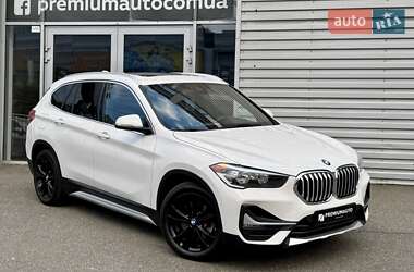 Внедорожник / Кроссовер BMW X1 2019 в Киеве