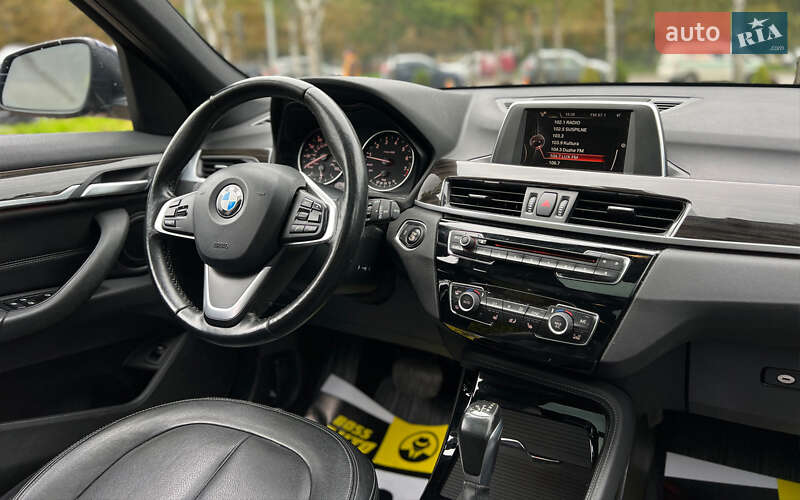 Позашляховик / Кросовер BMW X1 2015 в Львові