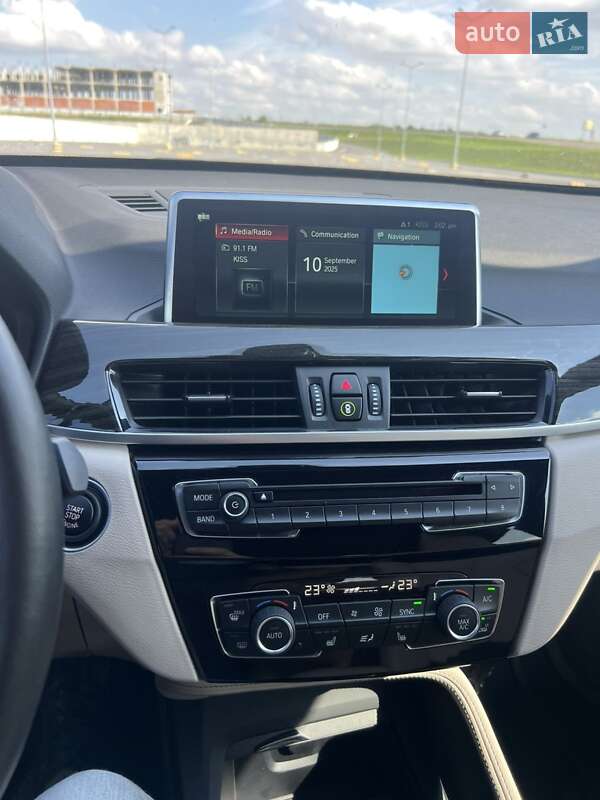 Позашляховик / Кросовер BMW X1 2018 в Львові