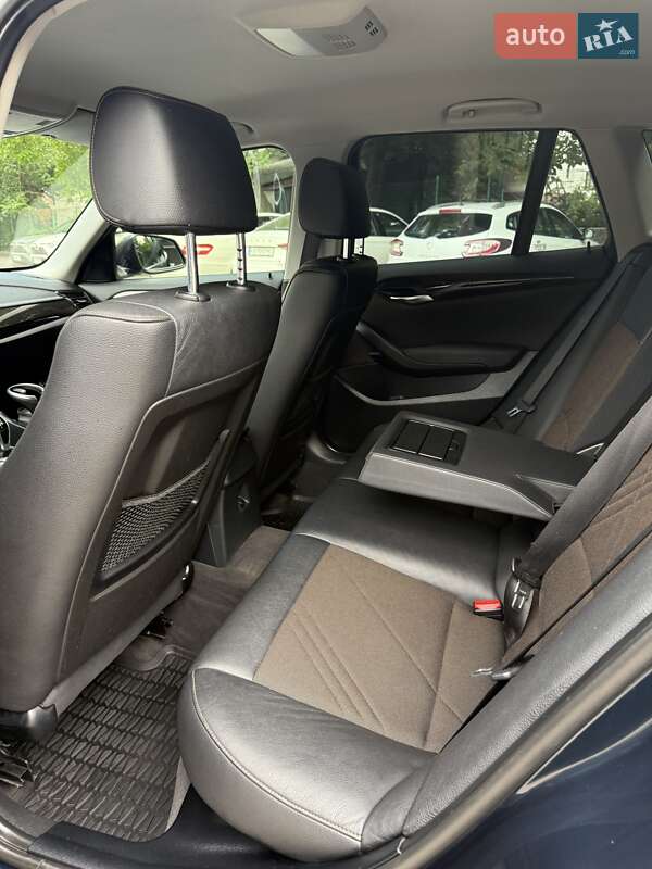 Позашляховик / Кросовер BMW X1 2012 в Чернівцях