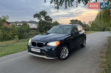 Внедорожник / Кроссовер BMW X1 2015 в Киеве
