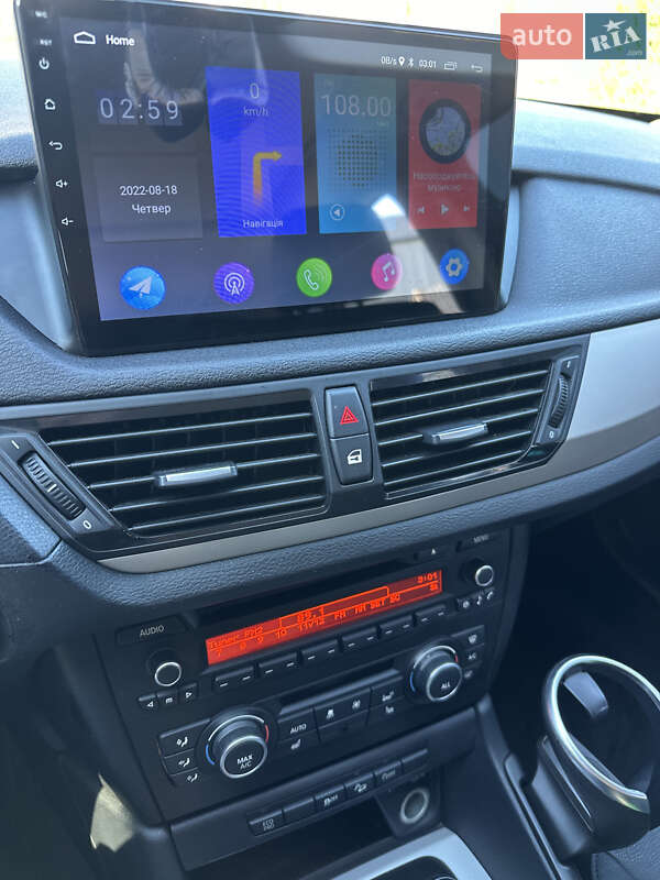 Позашляховик / Кросовер BMW X1 2013 в Полонному