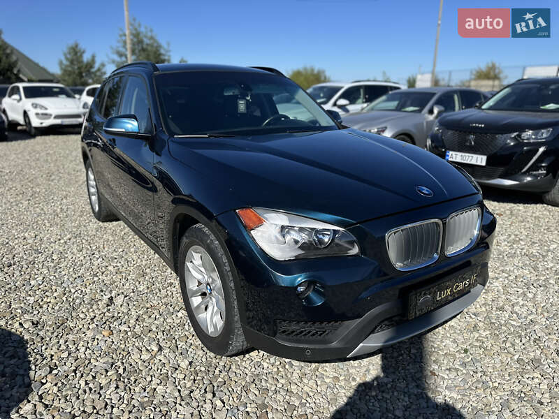 Позашляховик / Кросовер BMW X1 2015 в Івано-Франківську