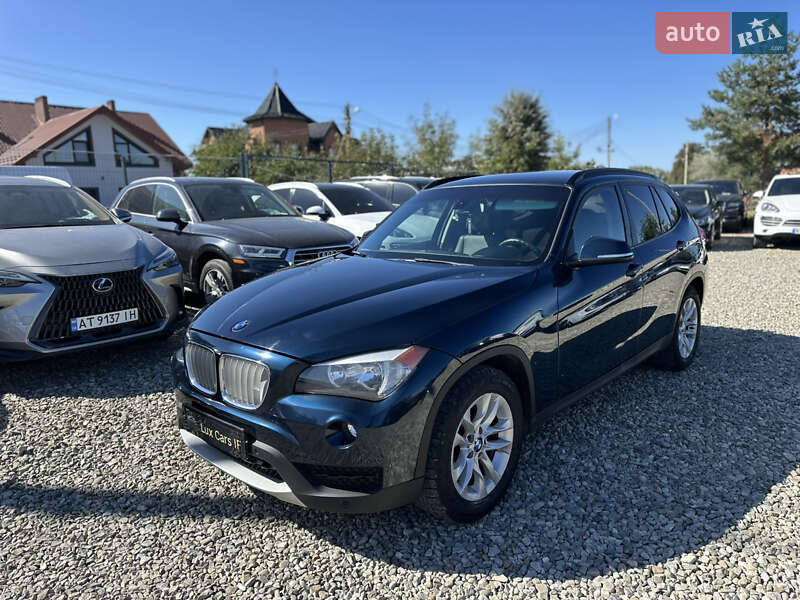 Позашляховик / Кросовер BMW X1 2015 в Івано-Франківську