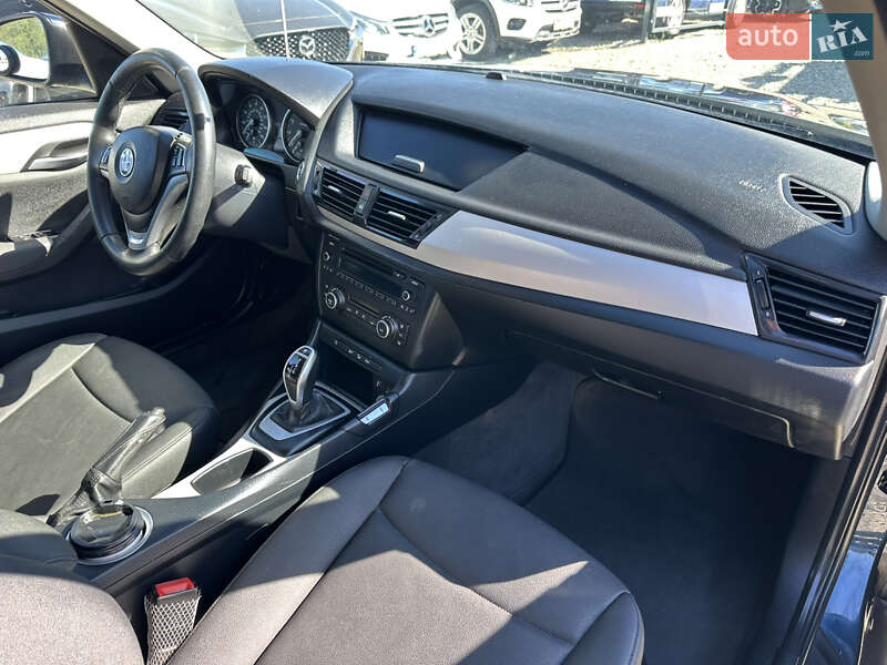 Позашляховик / Кросовер BMW X1 2015 в Івано-Франківську