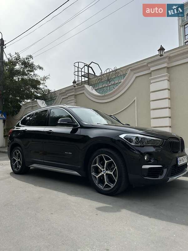 Внедорожник / Кроссовер BMW X1 2017 в Одессе фото Внедорожник / Кроссовер BMW X1 2017 в Одессе