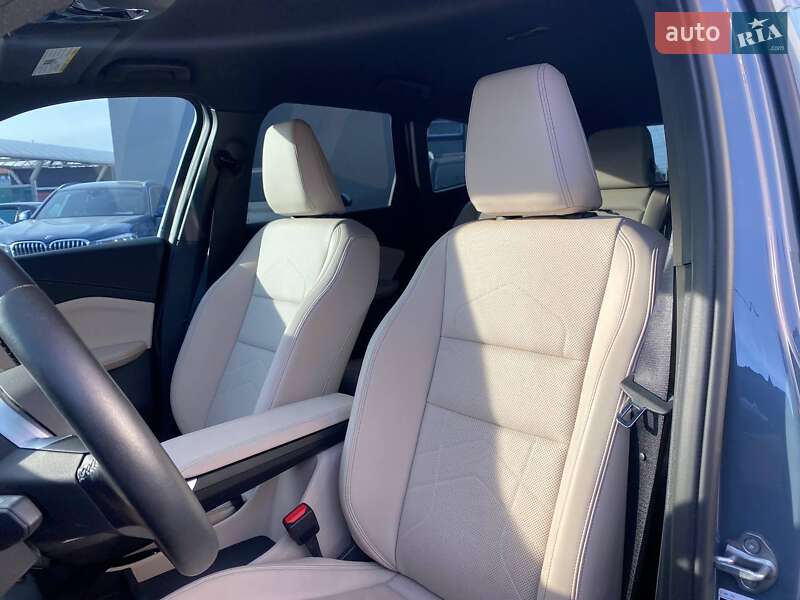 Внедорожник / Кроссовер BMW X1 2024 в Львове