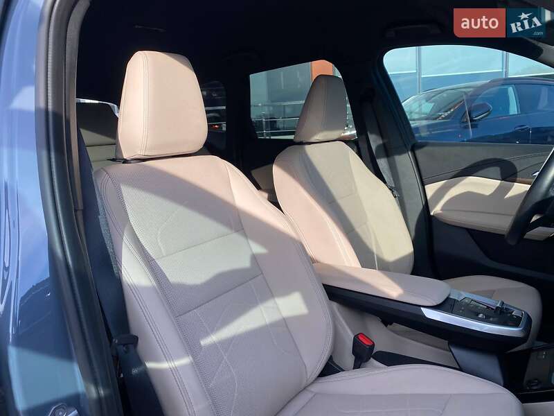 Внедорожник / Кроссовер BMW X1 2024 в Львове