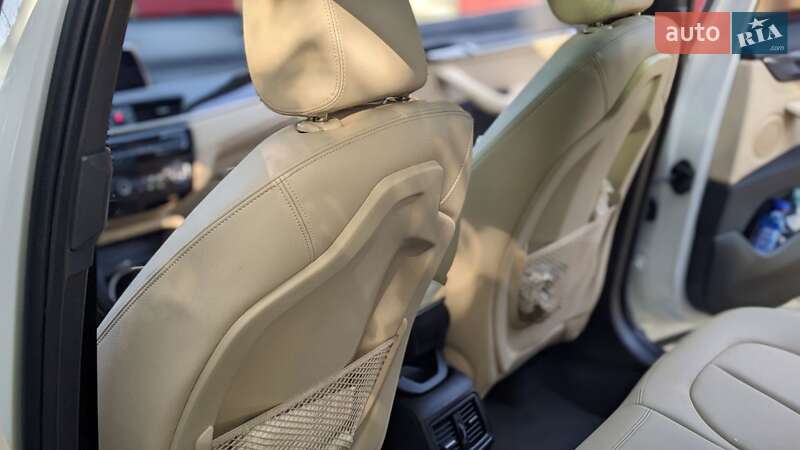 Позашляховик / Кросовер BMW X1 2017 в Львові