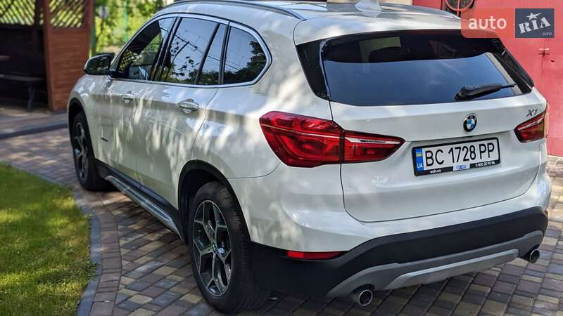 Позашляховик / Кросовер BMW X1 2017 в Львові