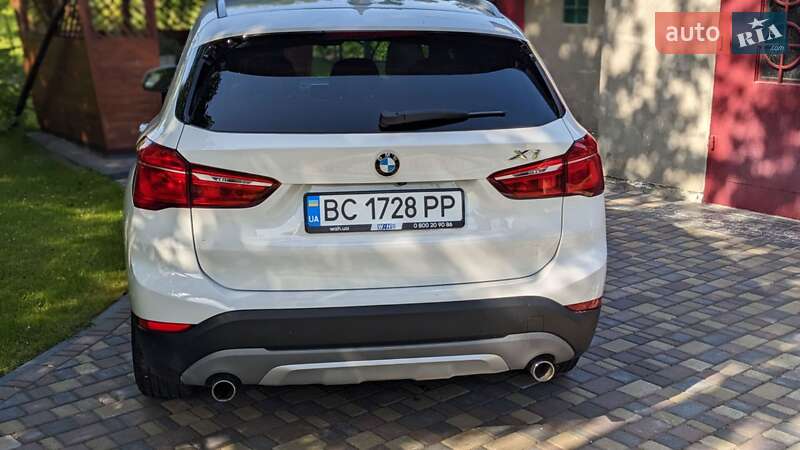 Позашляховик / Кросовер BMW X1 2017 в Львові