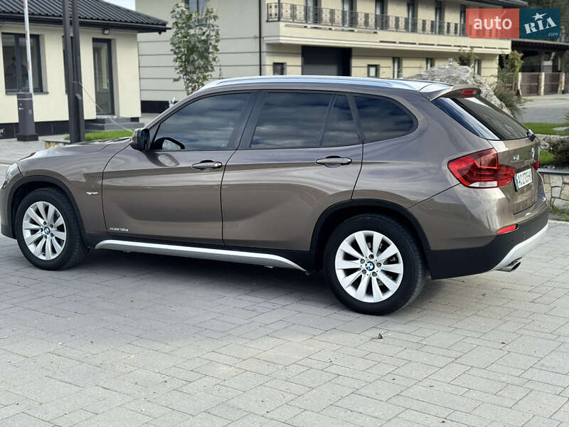 Позашляховик / Кросовер BMW X1 2011 в Хусті