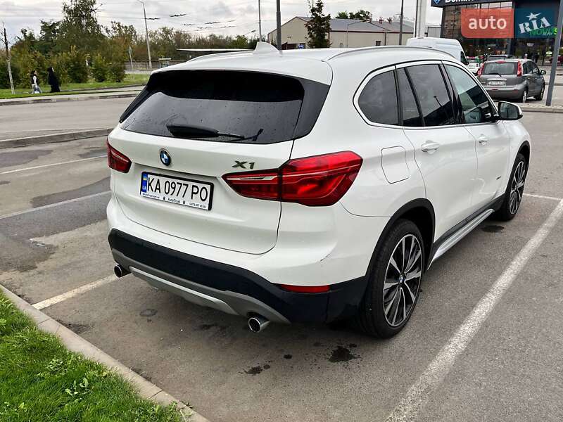 Позашляховик / Кросовер BMW X1 2018 в Києві