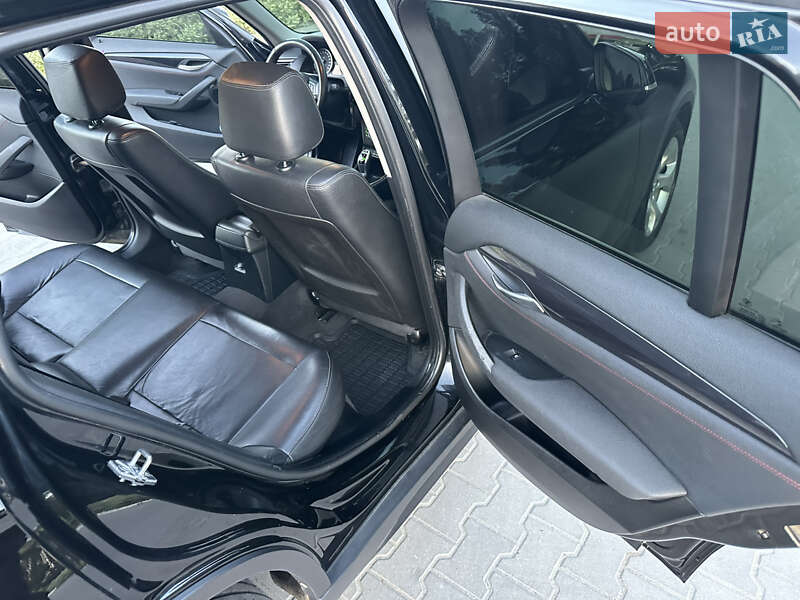 Внедорожник / Кроссовер BMW X1 2013 в Хмельницком