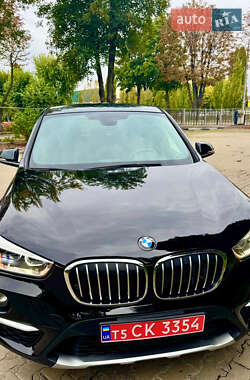 Внедорожник / Кроссовер BMW X1 2018 в Киеве