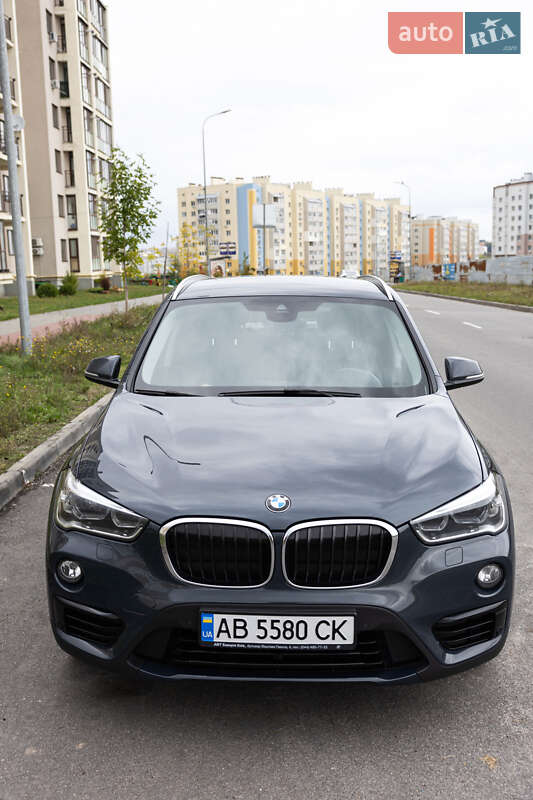 Внедорожник / Кроссовер BMW X1 2016 в Виннице