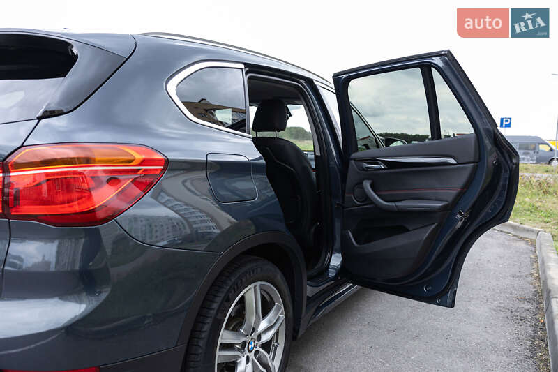 Внедорожник / Кроссовер BMW X1 2016 в Виннице