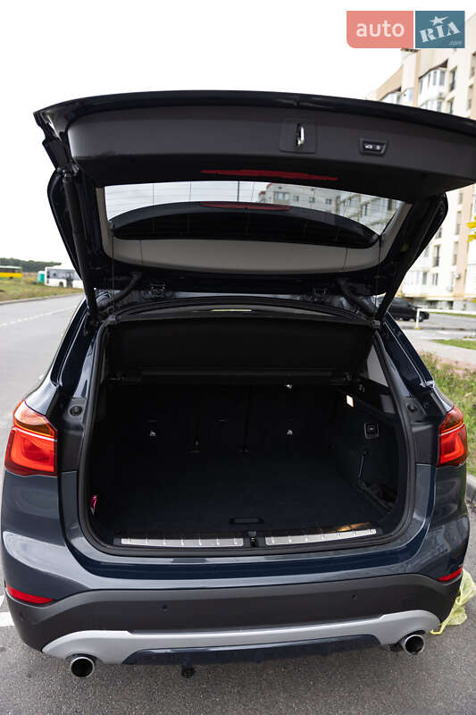 Внедорожник / Кроссовер BMW X1 2016 в Виннице