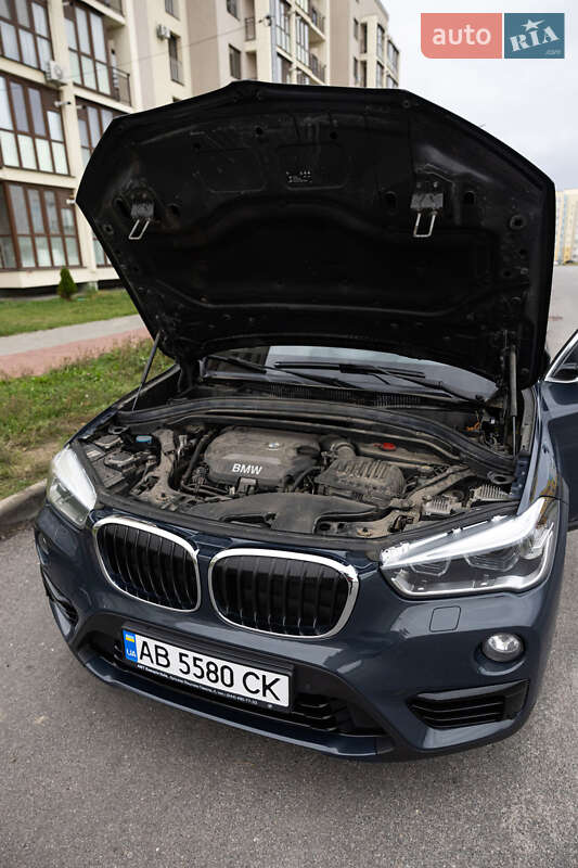 Внедорожник / Кроссовер BMW X1 2016 в Виннице