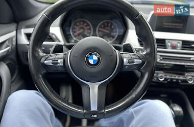 Внедорожник / Кроссовер BMW X1 2017 в 