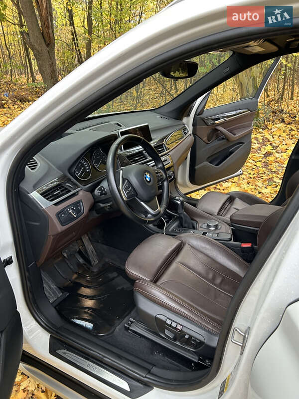 Внедорожник / Кроссовер BMW X1 2017 в Харькове