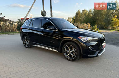 Внедорожник / Кроссовер BMW X1 2018 в 