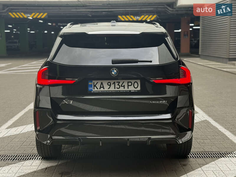 Внедорожник / Кроссовер BMW X1 2022 в Киеве