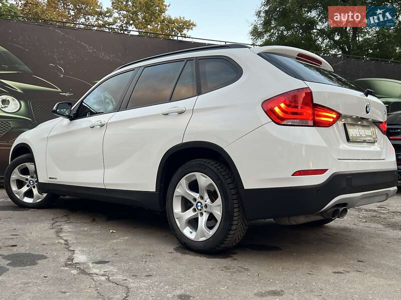 Внедорожник / Кроссовер BMW X1 2013 в Одессе