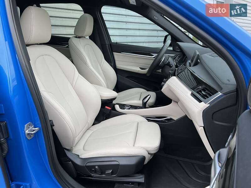 Позашляховик / Кросовер BMW X1 2020 в Києві фото 27 Позашляховик / Кросовер BMW X1 2020 в Києві