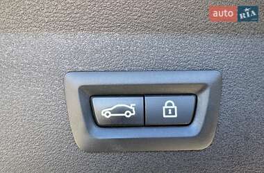 Внедорожник / Кроссовер BMW X1 2015 в 