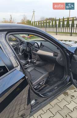Внедорожник / Кроссовер BMW X1 2013 в 