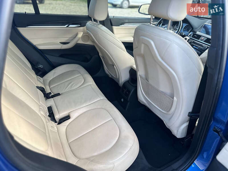 Позашляховик / Кросовер BMW X1 2017 в Львові фото 22 Позашляховик / Кросовер BMW X1 2017 в Львові
