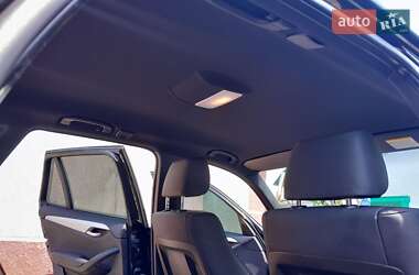 Внедорожник / Кроссовер BMW X1 2013 в 