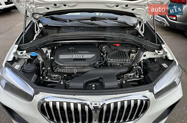 Внедорожник / Кроссовер BMW X1 2019 в 