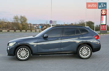 Позашляховик / Кросовер BMW X1 2011 в  фото 18 Позашляховик / Кросовер BMW X1 2011 в