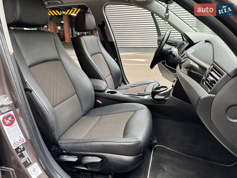 Внедорожник / Кроссовер BMW X1 2013 в Киеве фото 13 Внедорожник / Кроссовер BMW X1 2013 в Киеве