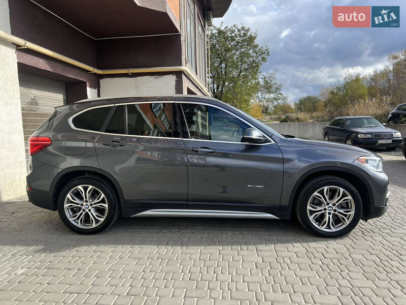 Внедорожник / Кроссовер BMW X1 2016 в Львове фото 6 Внедорожник / Кроссовер BMW X1 2016 в Львове