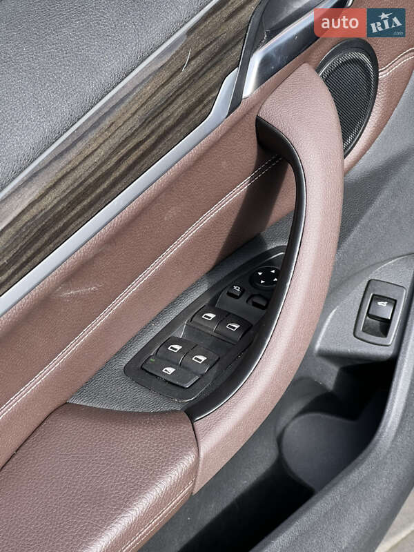 Внедорожник / Кроссовер BMW X1 2016 в Львове фото 14 Внедорожник / Кроссовер BMW X1 2016 в Львове