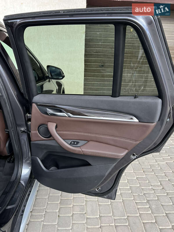Внедорожник / Кроссовер BMW X1 2016 в Львове фото 23 Внедорожник / Кроссовер BMW X1 2016 в Львове
