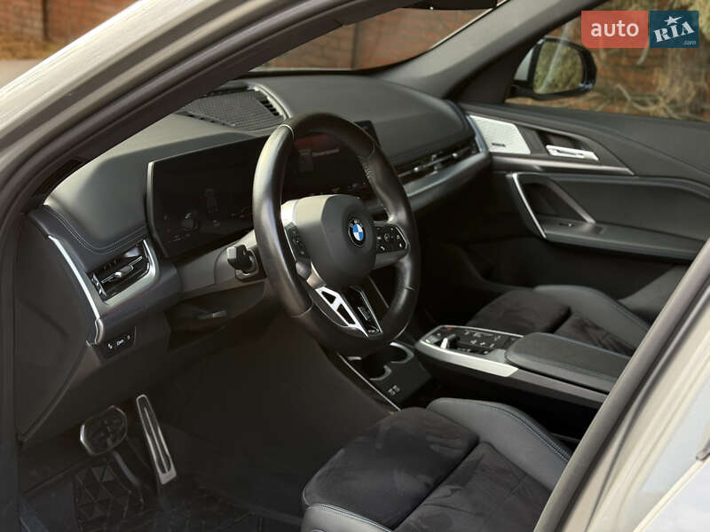 Позашляховик / Кросовер BMW X1 2023 в Києві фото 23 Позашляховик / Кросовер BMW X1 2023 в Києві