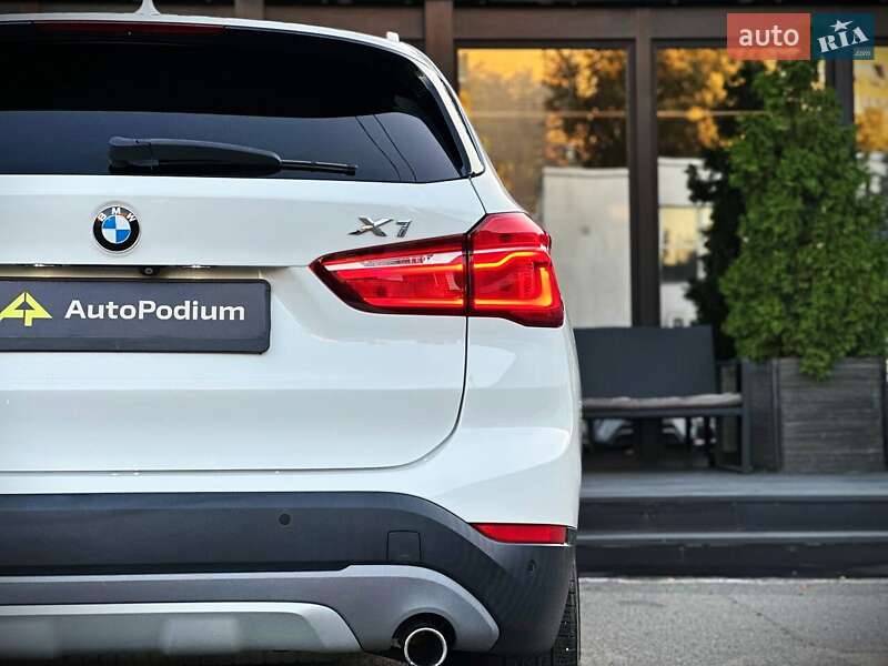 Внедорожник / Кроссовер BMW X1 2016 в Киеве фото 10 Внедорожник / Кроссовер BMW X1 2016 в Киеве