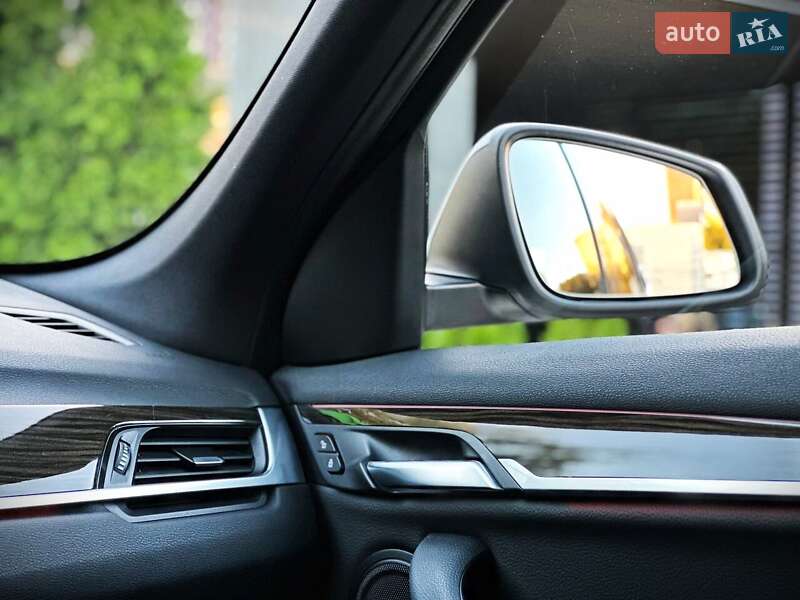 Внедорожник / Кроссовер BMW X1 2016 в Киеве фото 20 Внедорожник / Кроссовер BMW X1 2016 в Киеве