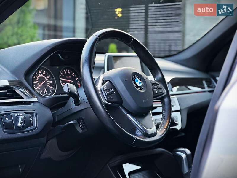 Внедорожник / Кроссовер BMW X1 2016 в Киеве фото 22 Внедорожник / Кроссовер BMW X1 2016 в Киеве