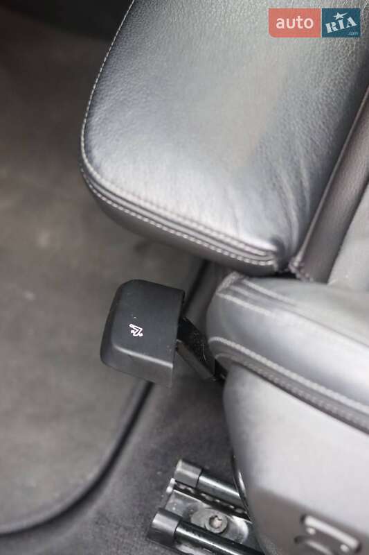 Внедорожник / Кроссовер BMW X1 2019 в Тернополе фото 19 Внедорожник / Кроссовер BMW X1 2019 в Тернополе