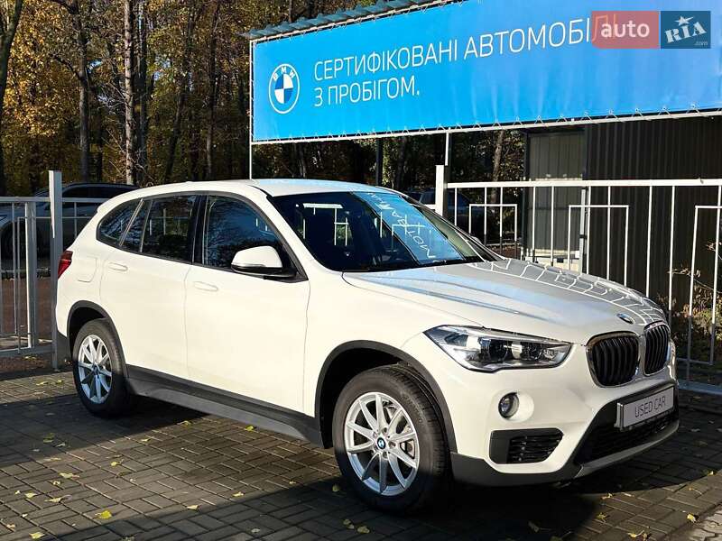 Внедорожник / Кроссовер BMW X1 2017 в Черкассах фото 2 Внедорожник / Кроссовер BMW X1 2017 в Черкассах