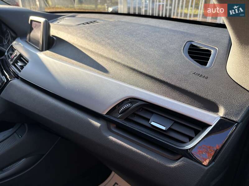 Внедорожник / Кроссовер BMW X1 2017 в Черкассах фото 32 Внедорожник / Кроссовер BMW X1 2017 в Черкассах