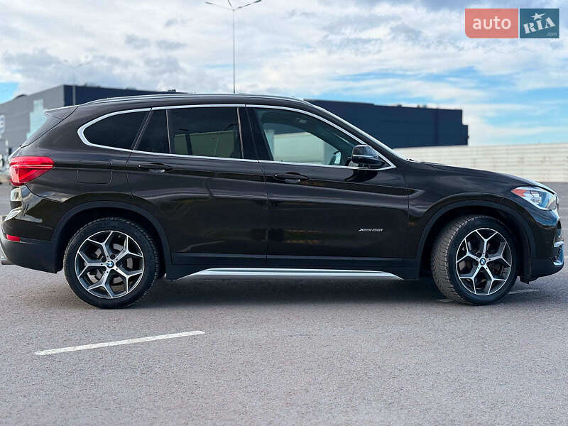 Внедорожник / Кроссовер BMW X1 2017 в Львове фото 5 Внедорожник / Кроссовер BMW X1 2017 в Львове