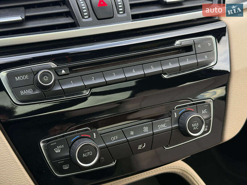 Внедорожник / Кроссовер BMW X1 2017 в Львове фото 19 Внедорожник / Кроссовер BMW X1 2017 в Львове